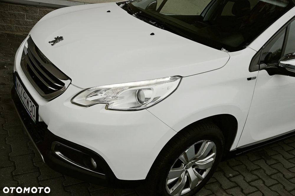 Peugeot 2008 1.2 Pure Tech Active - 17