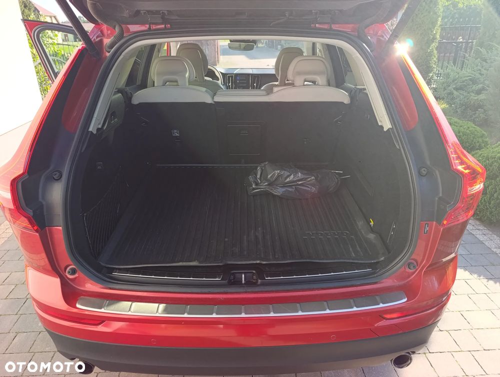 Volvo XC 60 T5 GPF AWD Momentum - 22