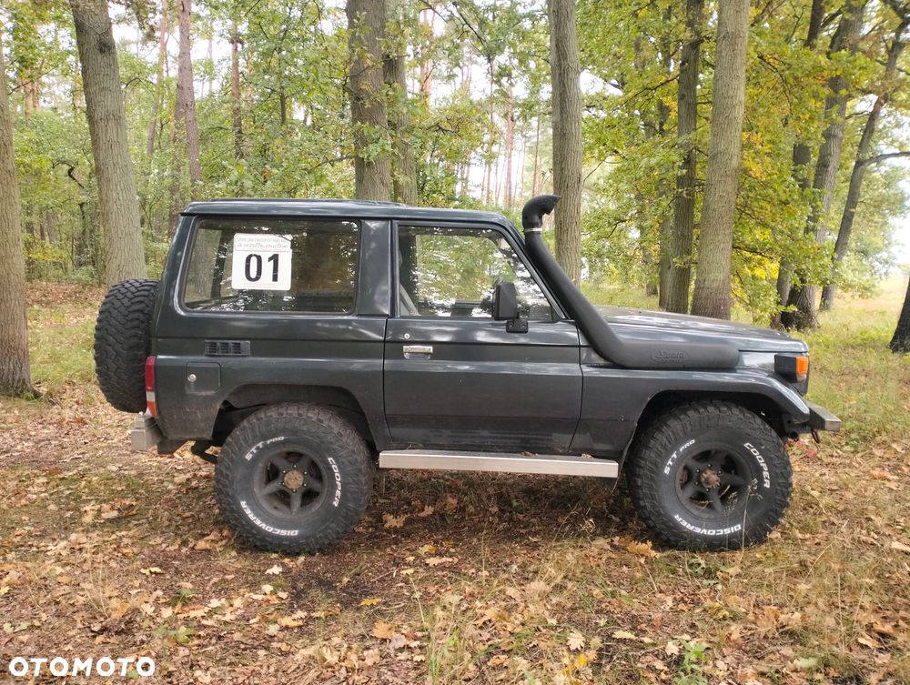 Toyota Land Cruiser - 3