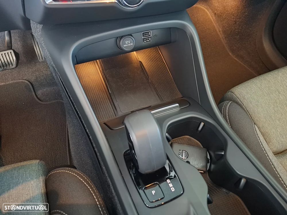 Volvo XC 40 1.5 T5 PHEV Core - 23