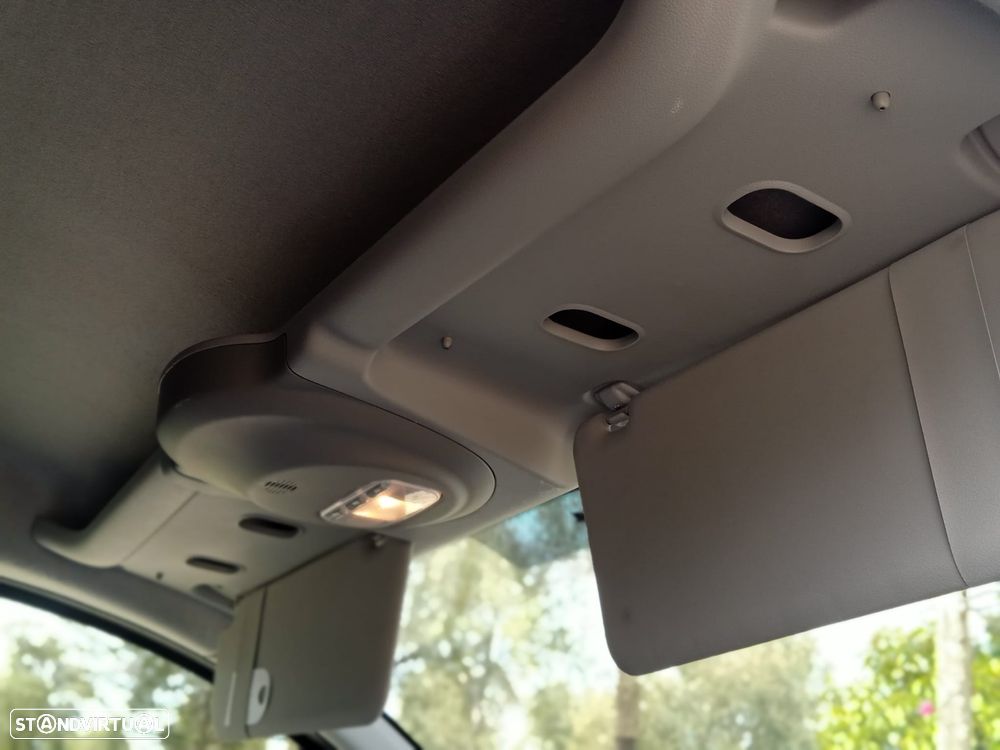 Citroën Berlingo XL (Longa) 1.6 Hdi 100cv 3 lugares 5 portas - 34