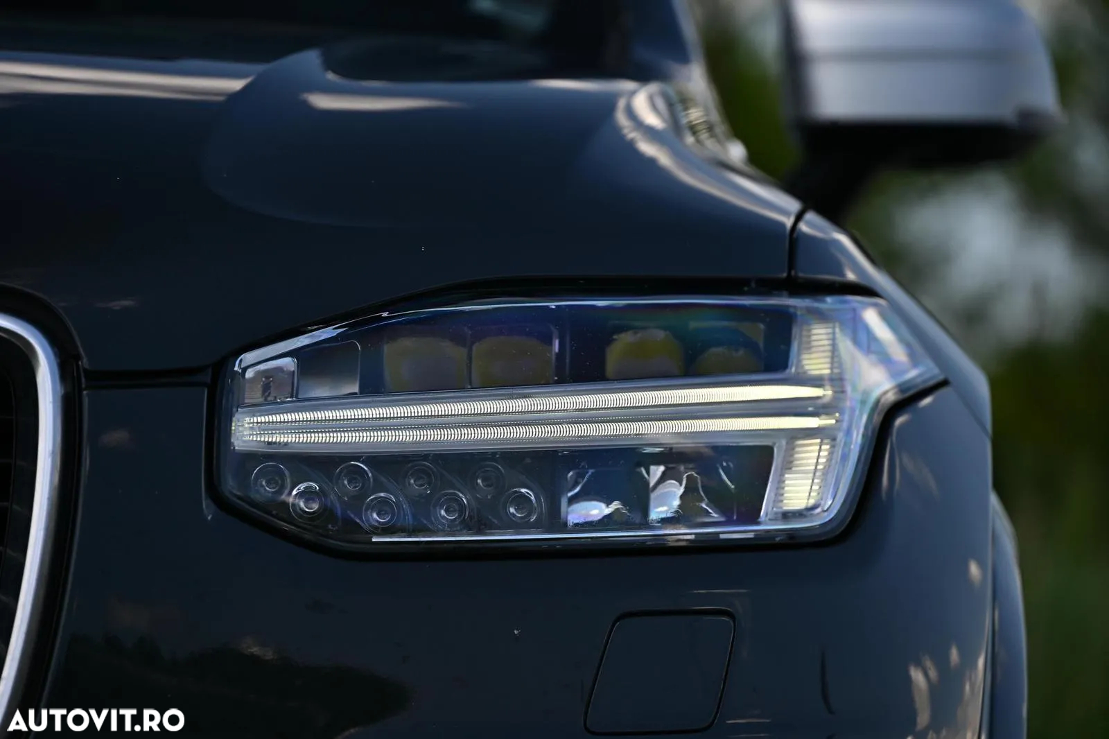 Volvo XC 90 D5 AWD R-Design - 4