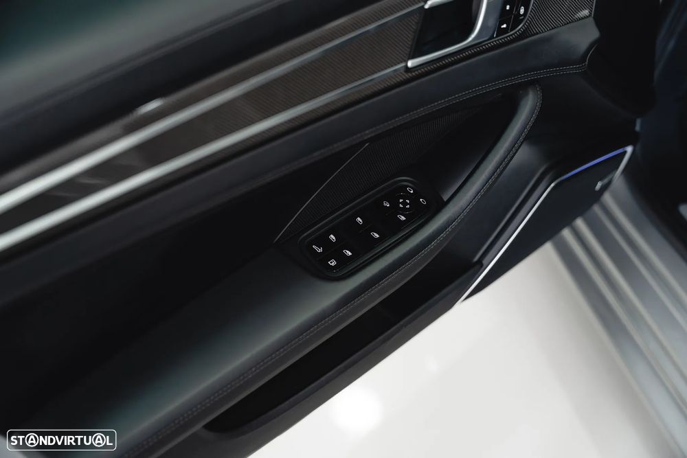 Porsche Panamera Sport Turismo 4 E-Hybrid Edition 10 Anos - 21