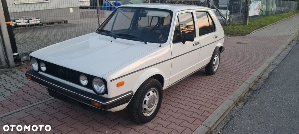 Volkswagen Golf 1.1 - 2