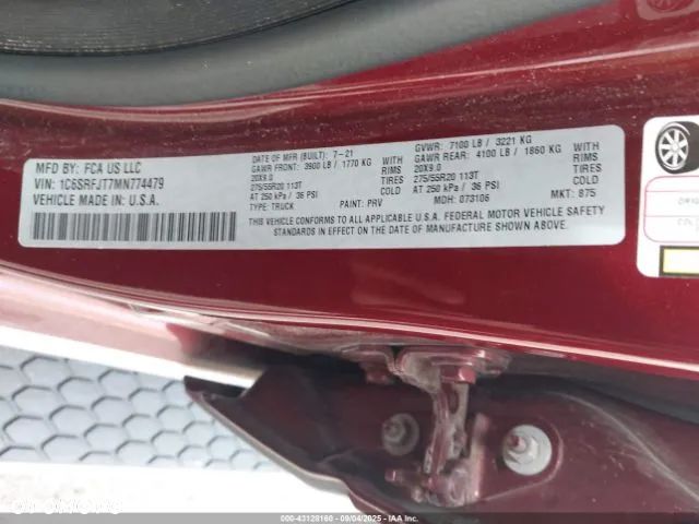 RAM 1500 Crew Cab Shortbed Laramie - 17