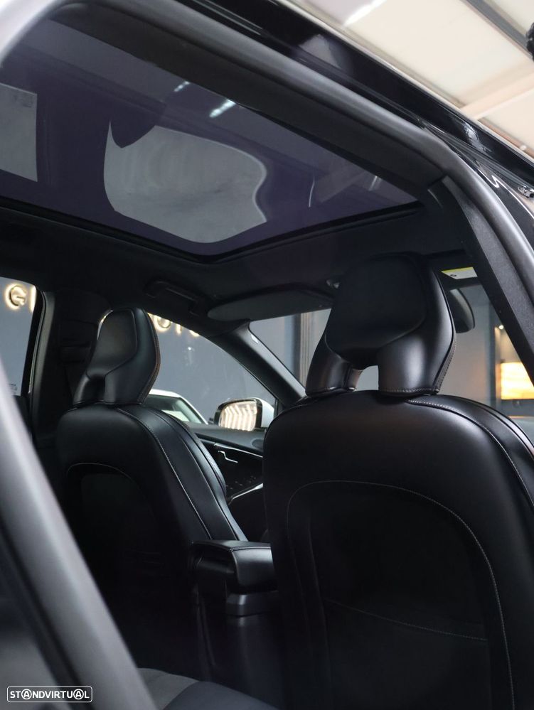 Volvo V40 D2 R Design - 23