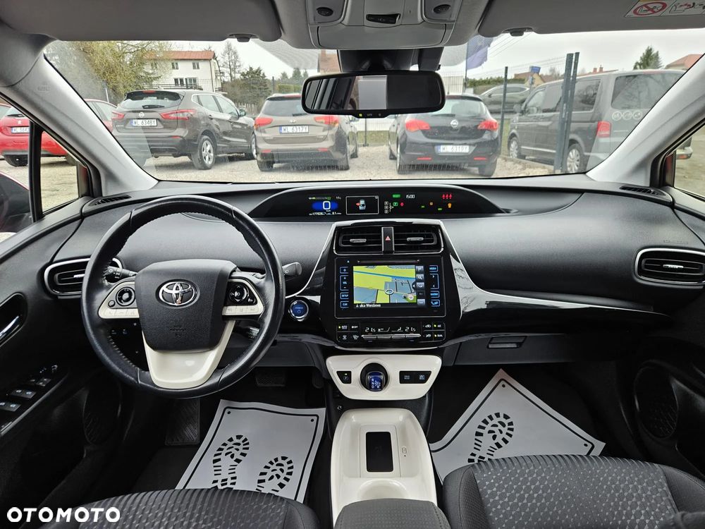 Toyota Prius Hybrid Comfort - 18