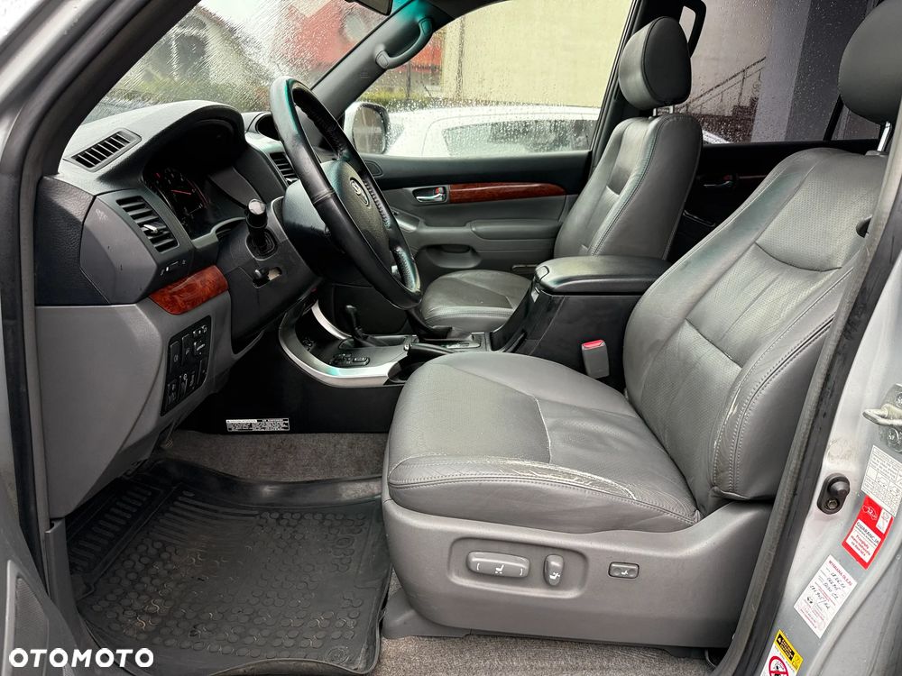 Toyota Land Cruiser 3.0 D Sol - 16