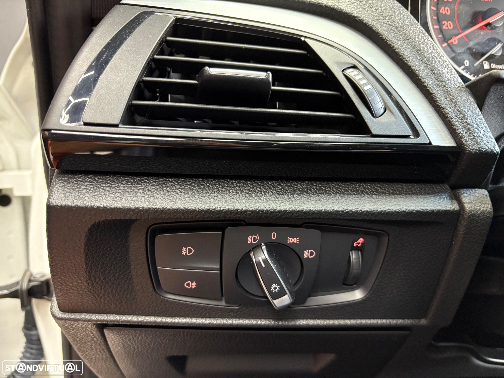BMW 120 d Pack M - 47