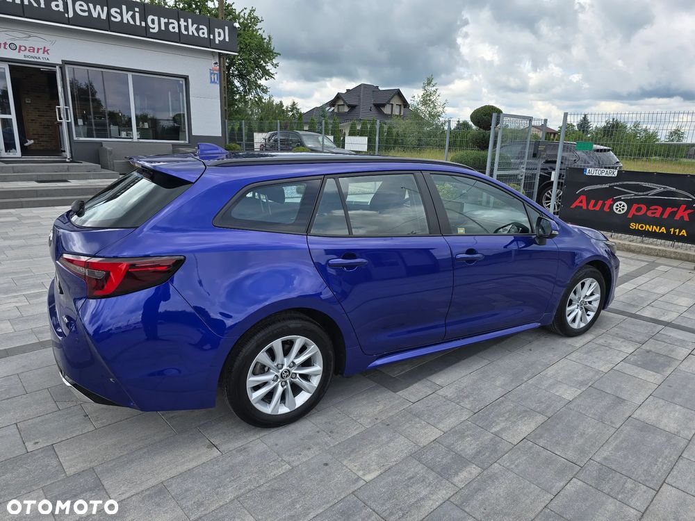 Toyota Corolla 1.8 Hybrid Comfort - 18