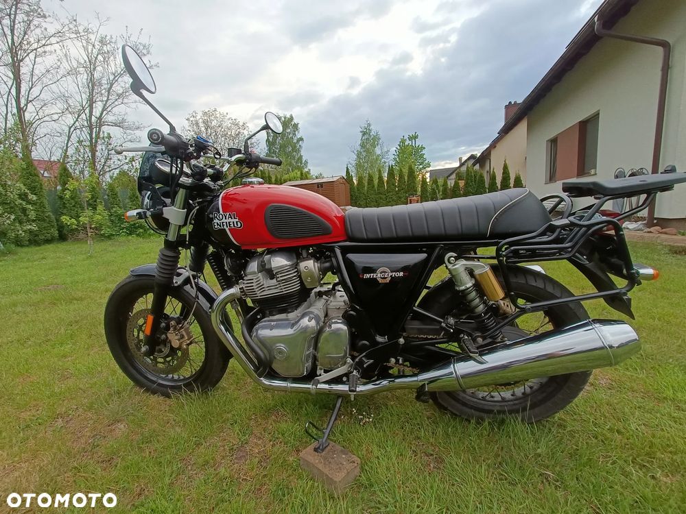 Royal Enfield Interceptor - 7