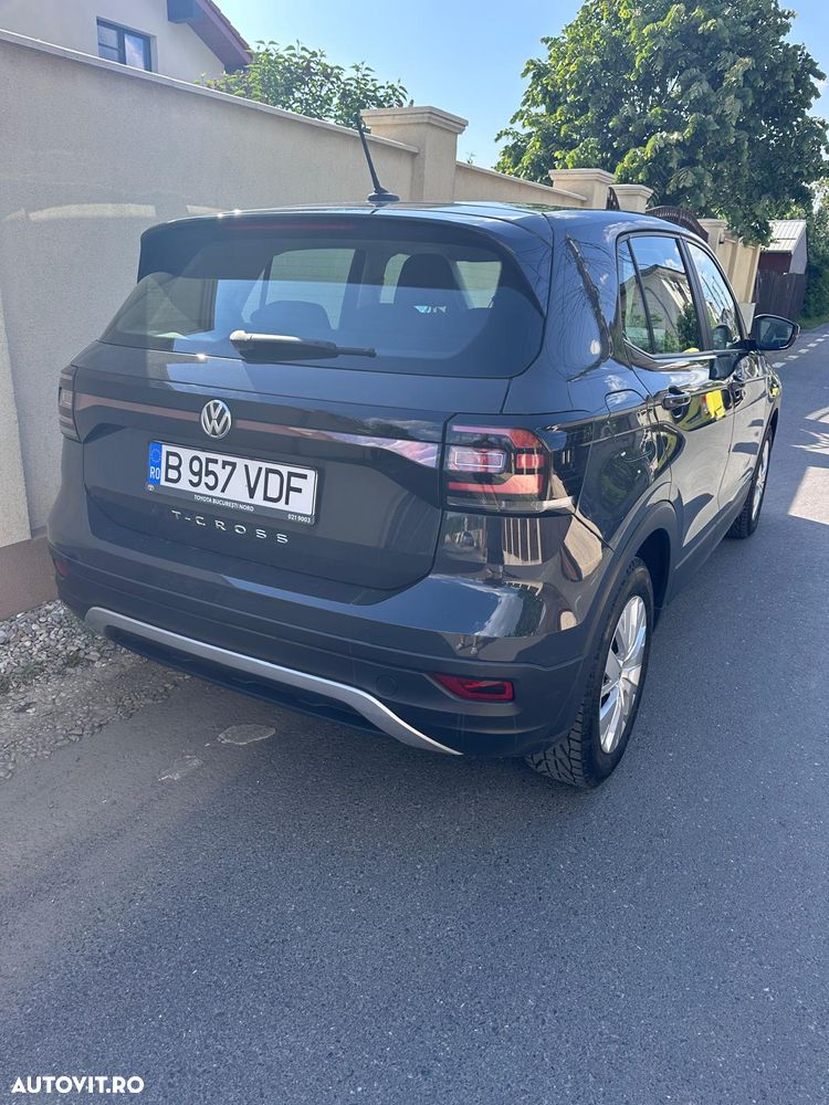 Volkswagen T-Cross 1.6 TDI Base - 2