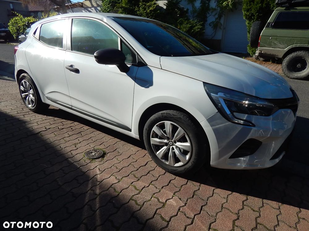 Renault Clio - 6