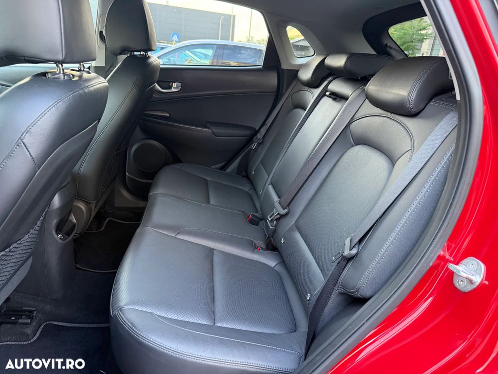 Hyundai KONA - 25