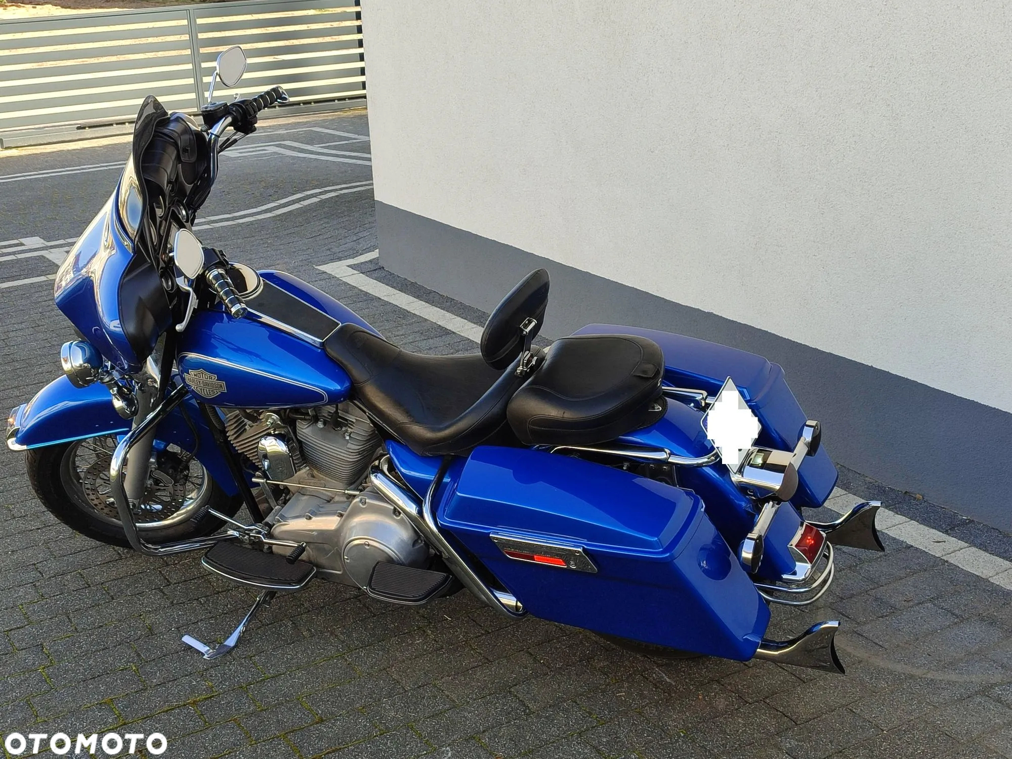 Harley-Davidson FLHS Electra Glide - 2