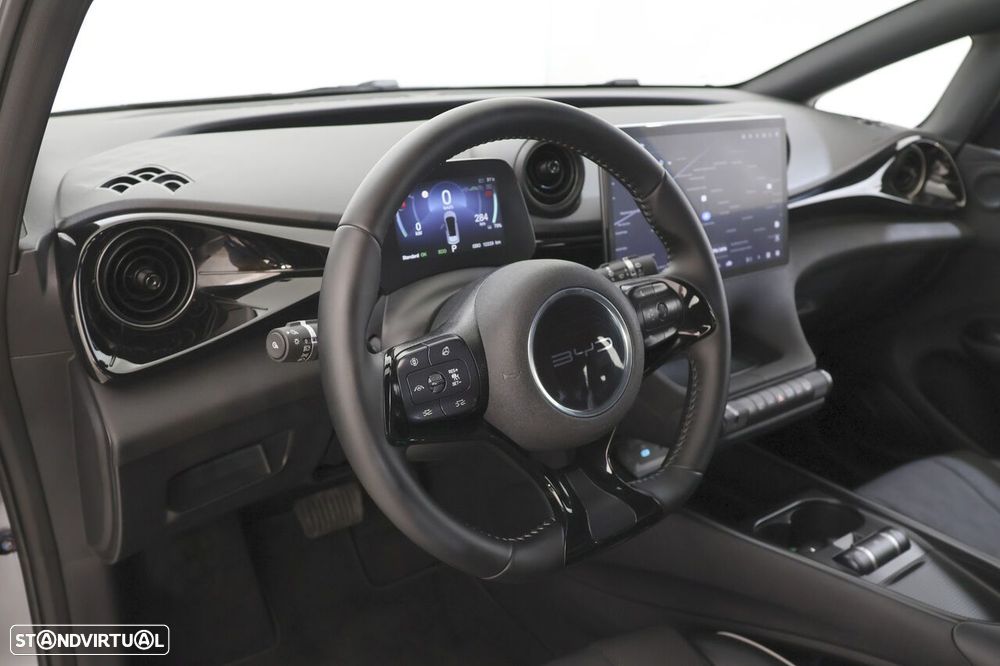 BYD Dolphin 60.4 kWh Comfort - 4