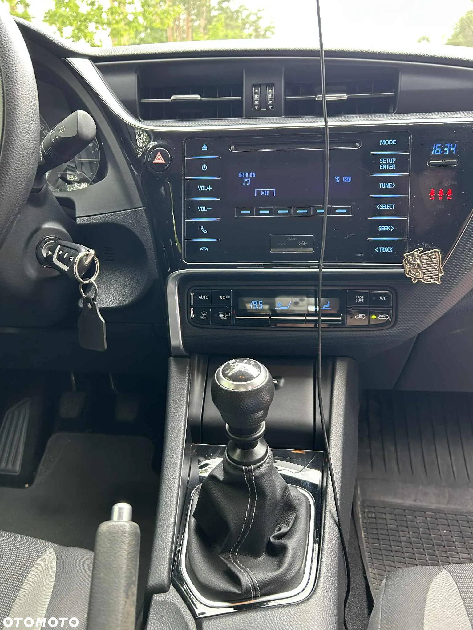 Toyota Auris 1.33 VVT-i Active - 12