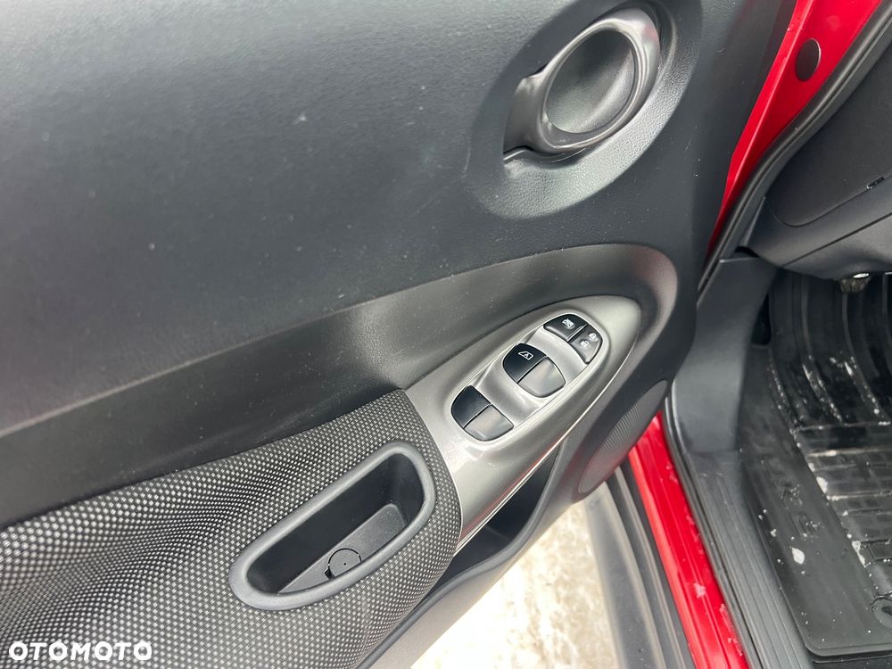 Nissan Juke 1.6 Visia - 13