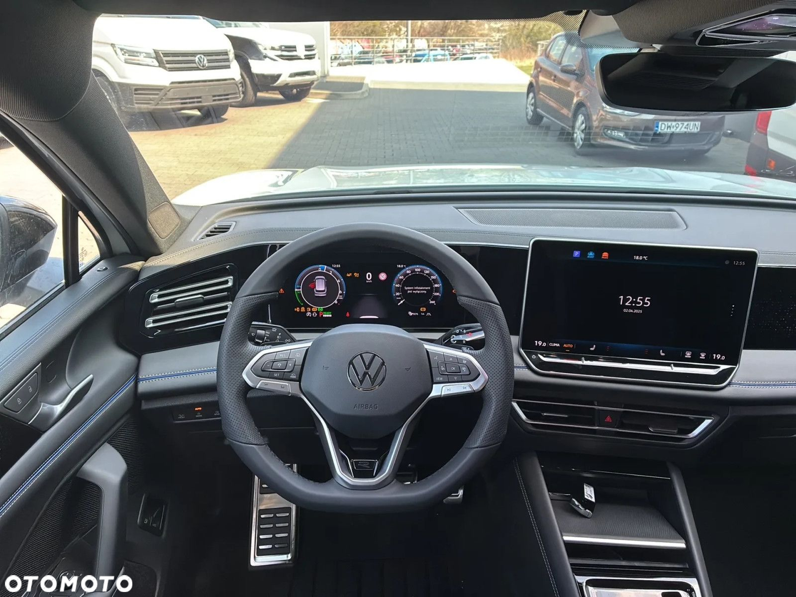Volkswagen Tiguan - 13
