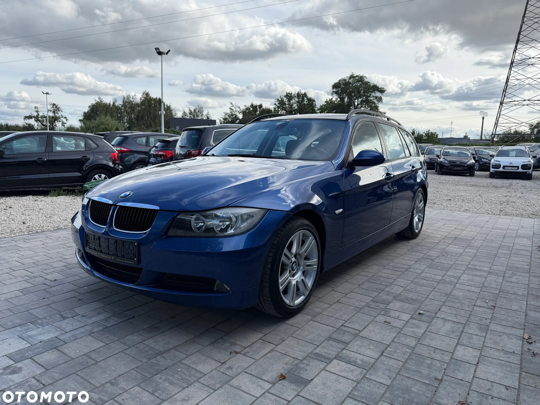 BMW Seria 3 320i Touring Edition Sport - 23