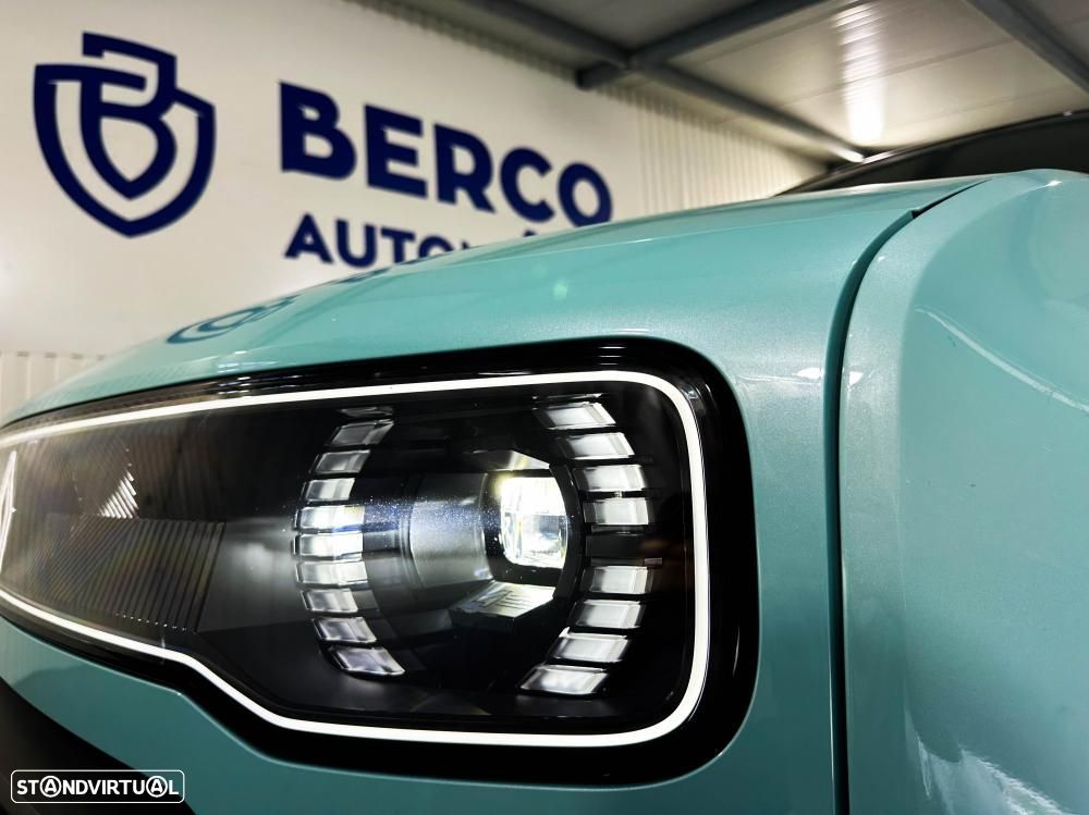 Renault 4 E-Tech 52 kWh Iconic Autonomia Conforto - 14