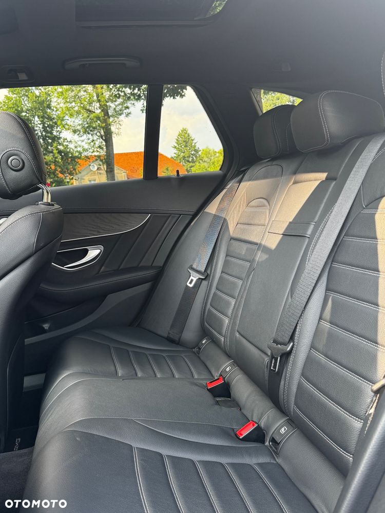Mercedes-Benz Klasa C 220 CDI DPF Automatik Avantgarde - 30