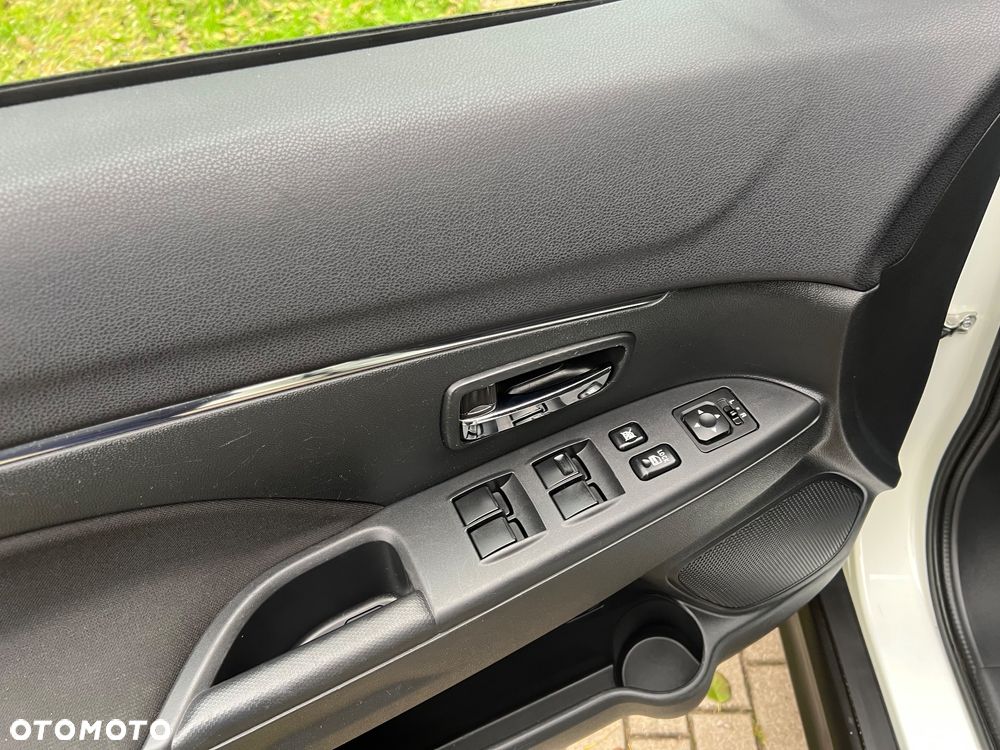 Mitsubishi ASX 1.6 2WD Diamant Edition - 20