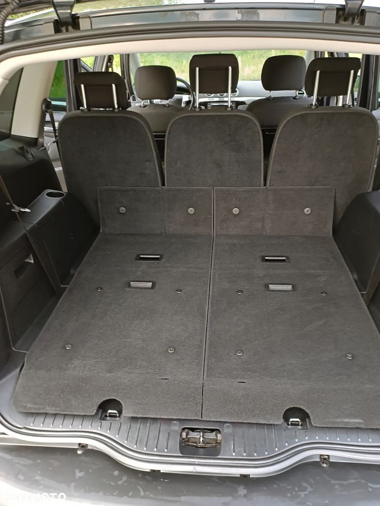 Ford S-Max 2.0 TDCi DPF Titanium - 17