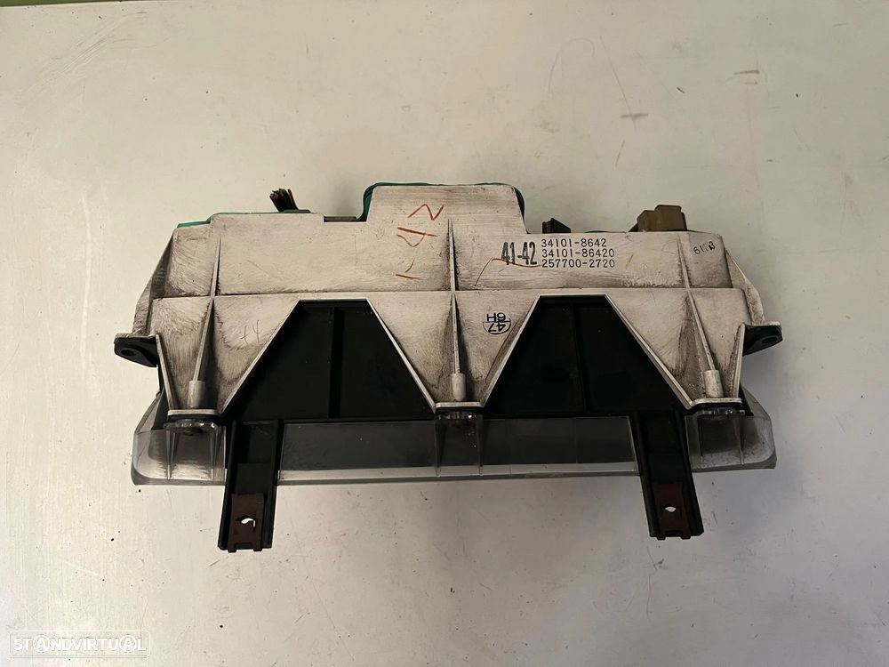 SUZUKI SWIFT GTI QUADRANTE PAINEL INSTRUMENTOS - Q043 - 5