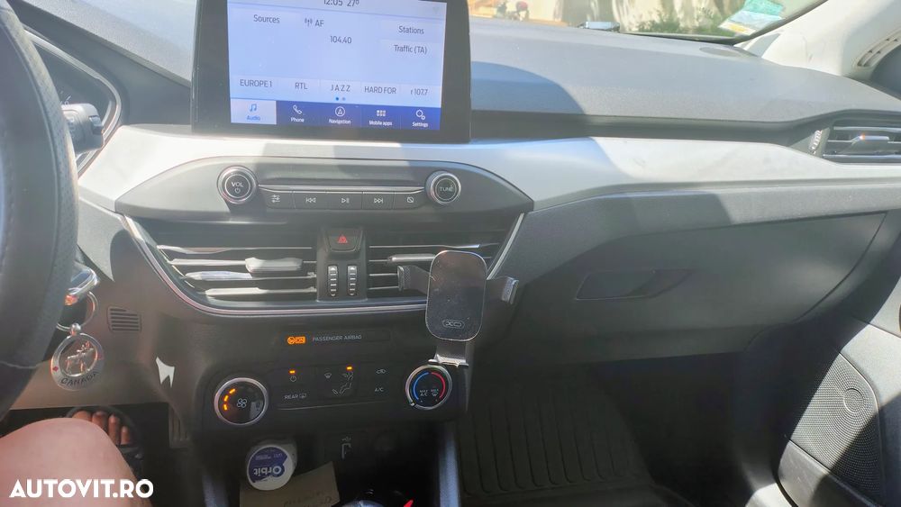 Ford Focus 1.5 EcoBlue Connected - 4