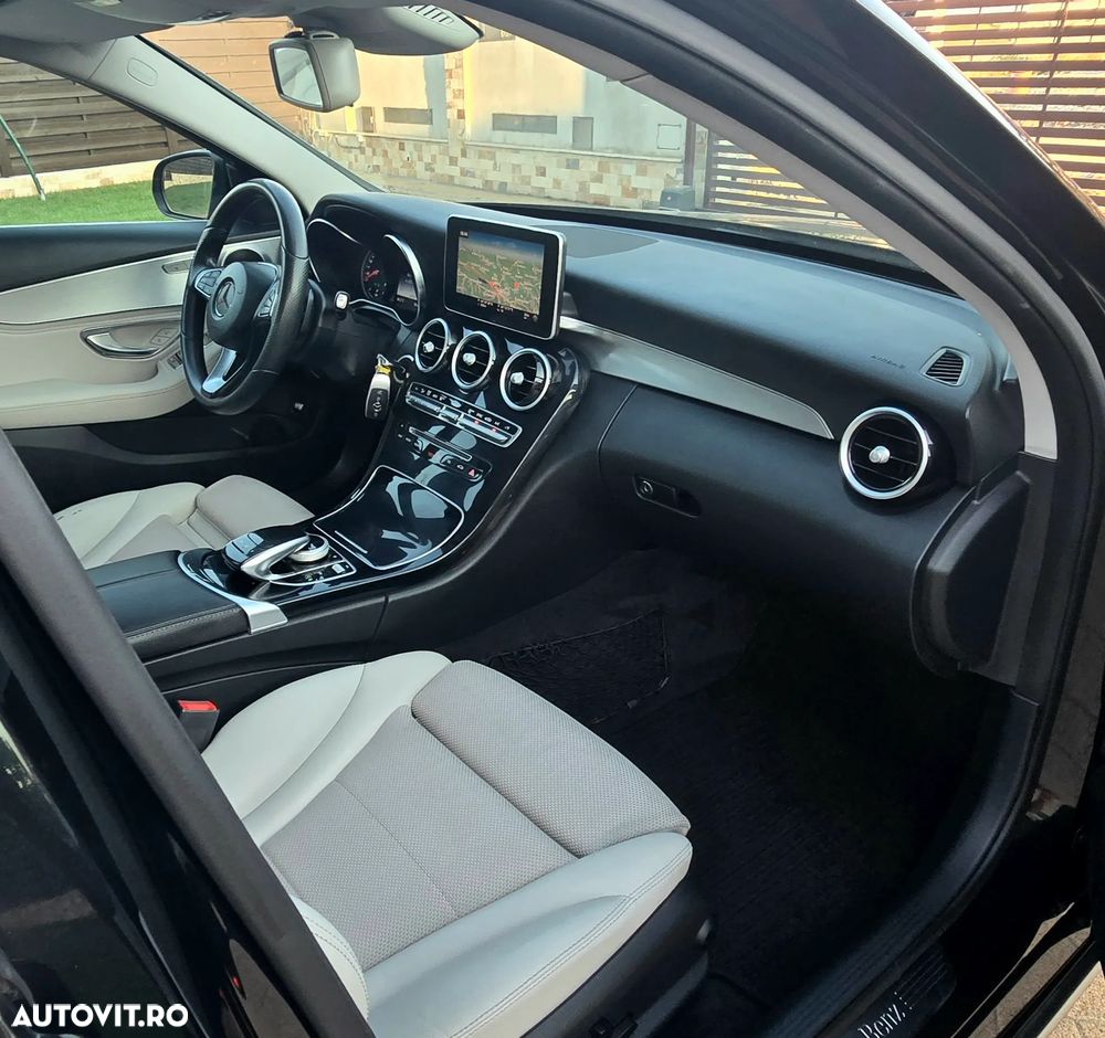 Mercedes-Benz C 220 (BlueTEC) d 7G-TRONIC AMG Line - 18