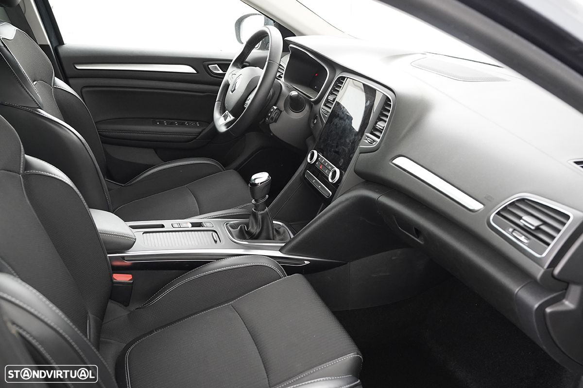 Renault Mégane Sport Tourer 1.5 Blue dCi Techno - 22