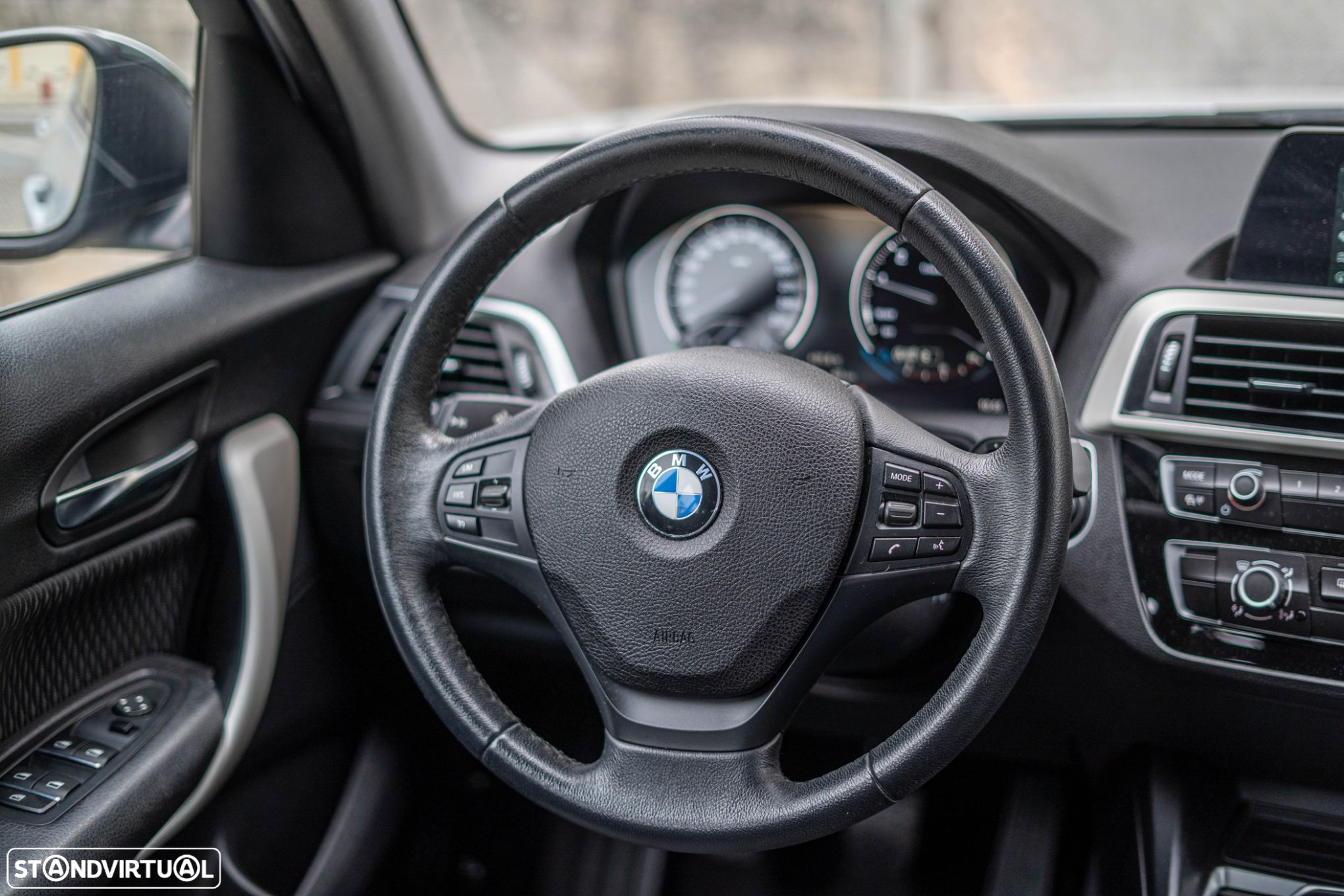 BMW 116 i Advantage - 9