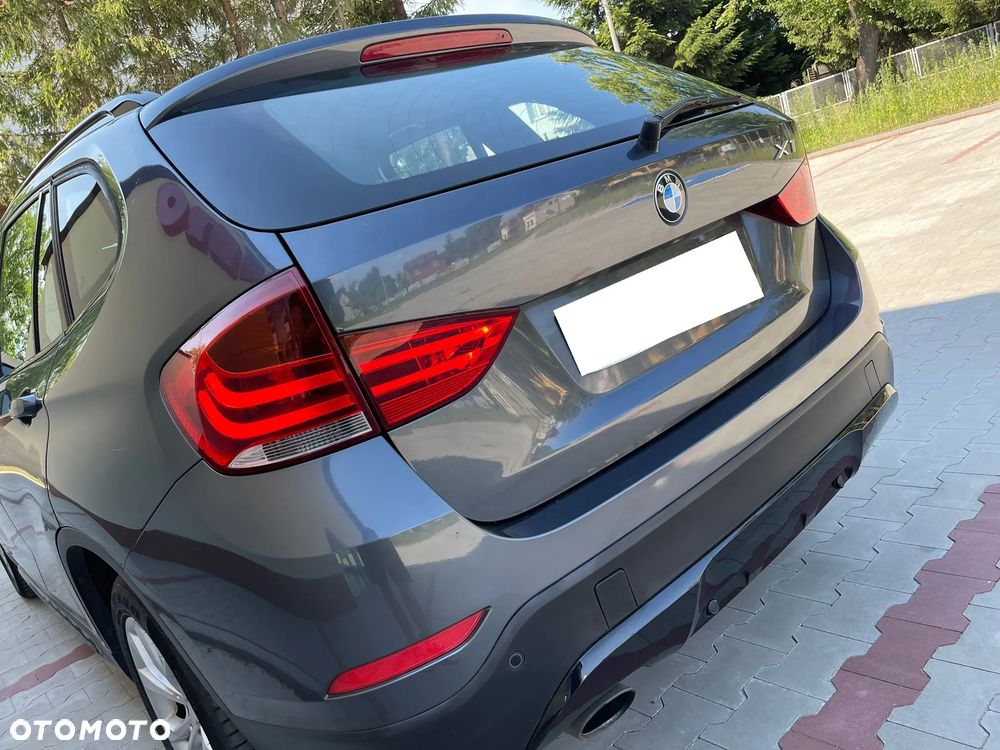 BMW X1 sDrive16d xLine - 33