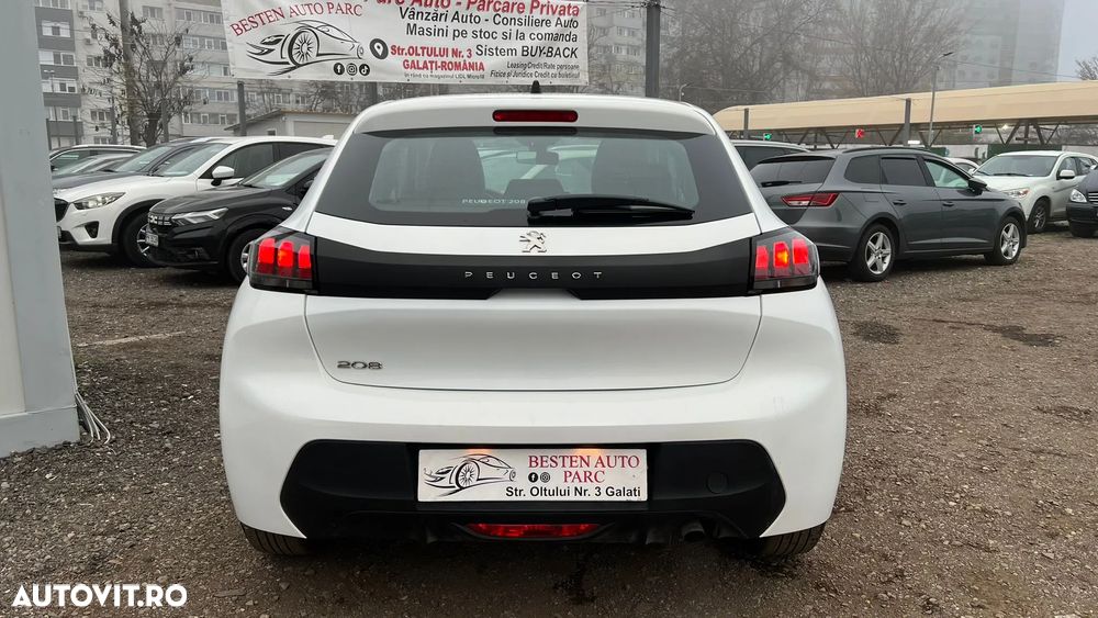 Peugeot 208 - 27