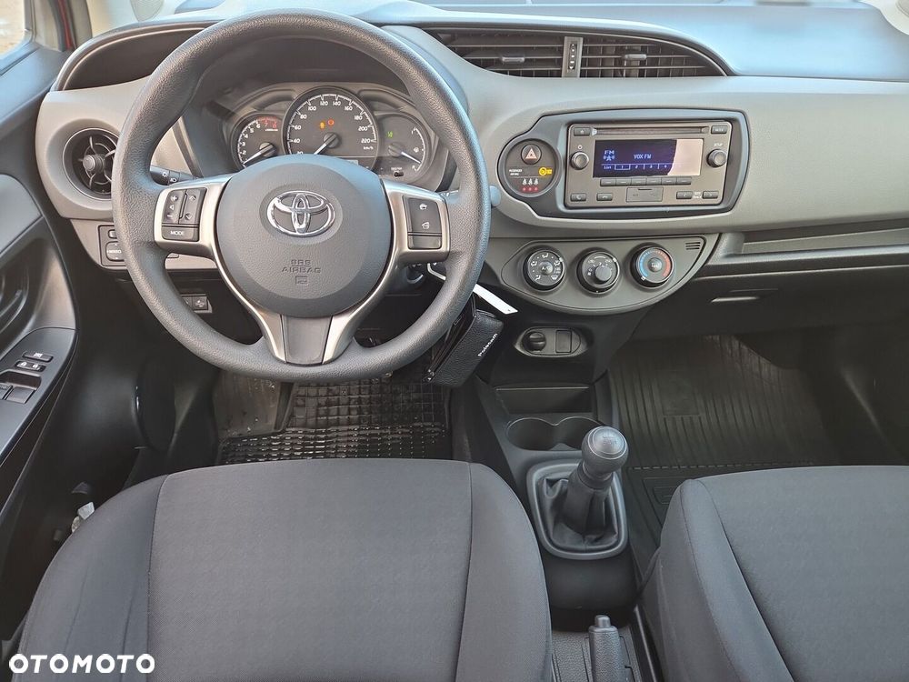 Toyota Yaris - 13