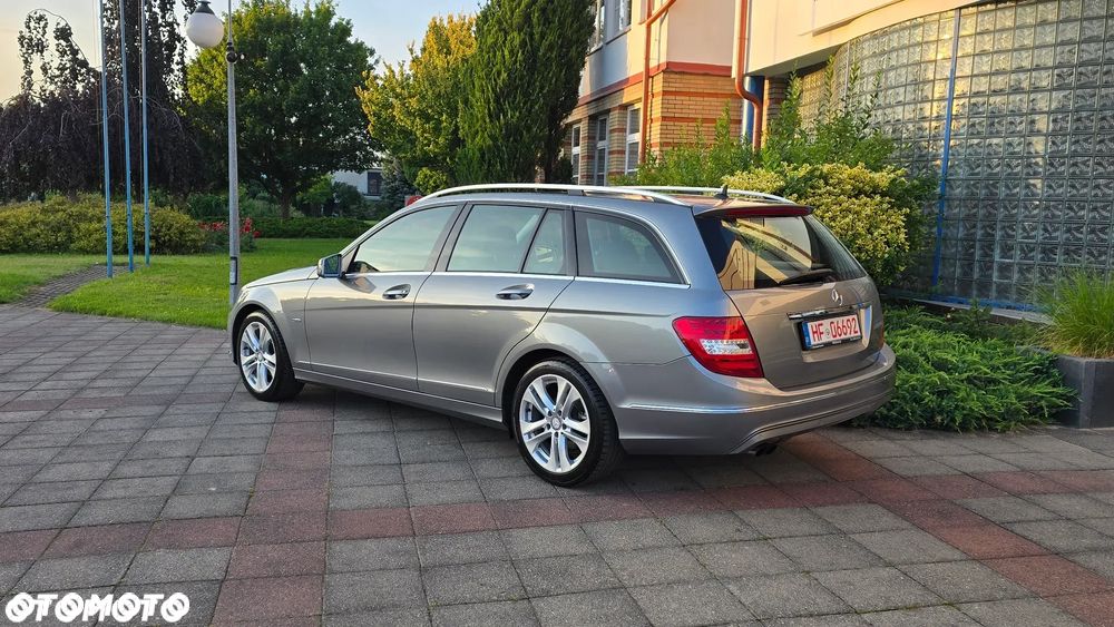 Mercedes-Benz Klasa C 180 BlueEFFICIENCY Avantgarde - 37