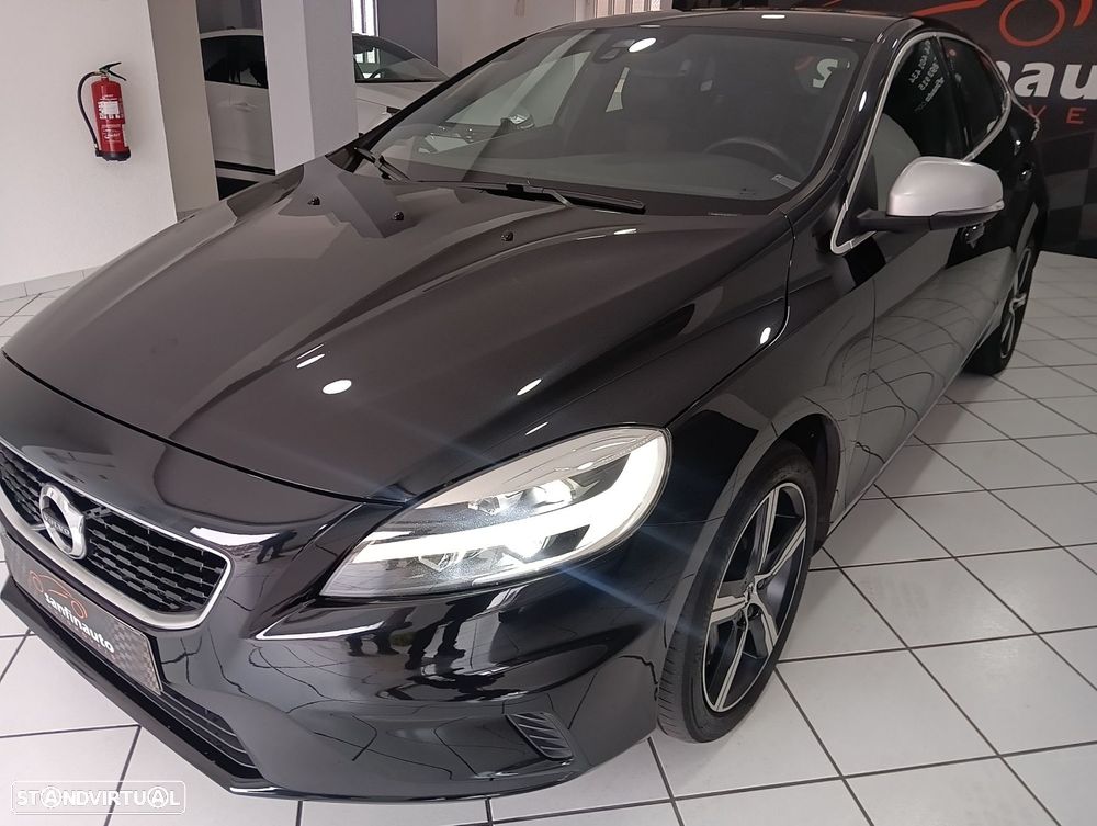 Volvo V40 2.0 D3 R-Design - 14