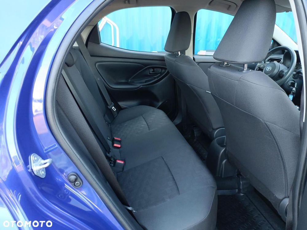 Toyota Yaris - 11