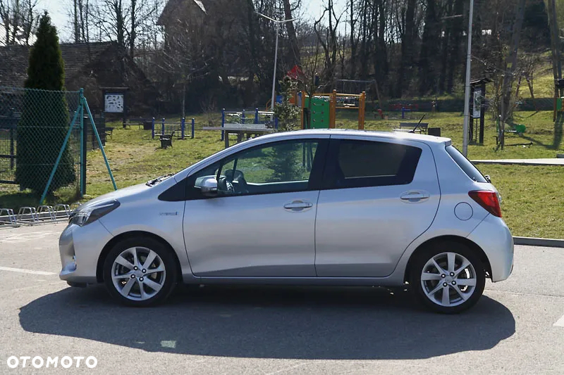 Toyota Yaris - 6