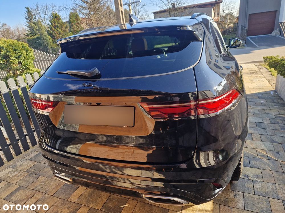 Jaguar F-Pace - 4