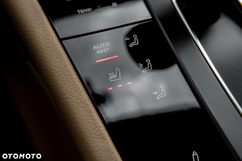 Porsche Macan Standard - 24