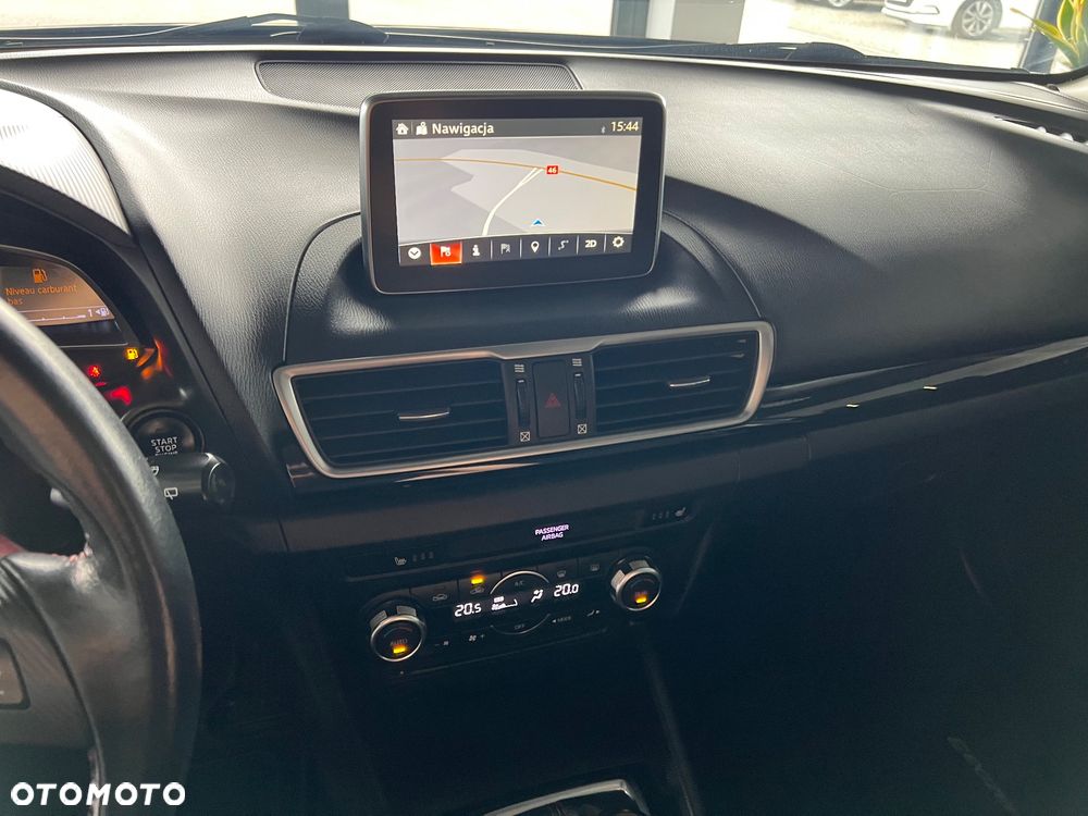 Mazda 3 - 19