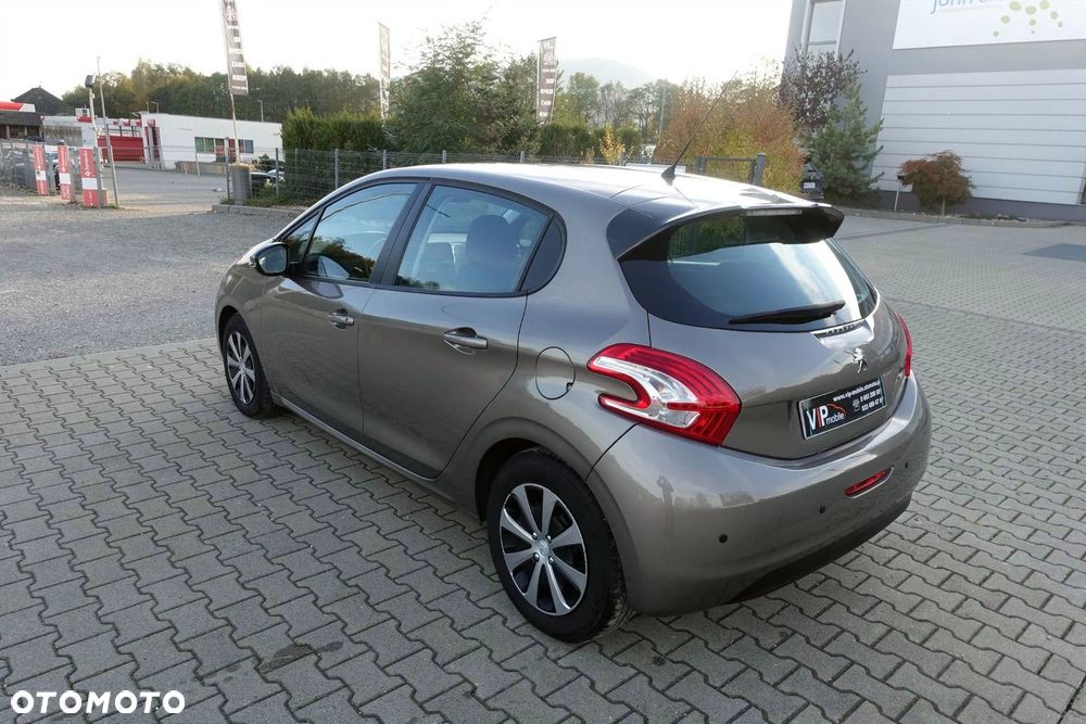 Peugeot 208 1.4 e-HDi Active STT - 7