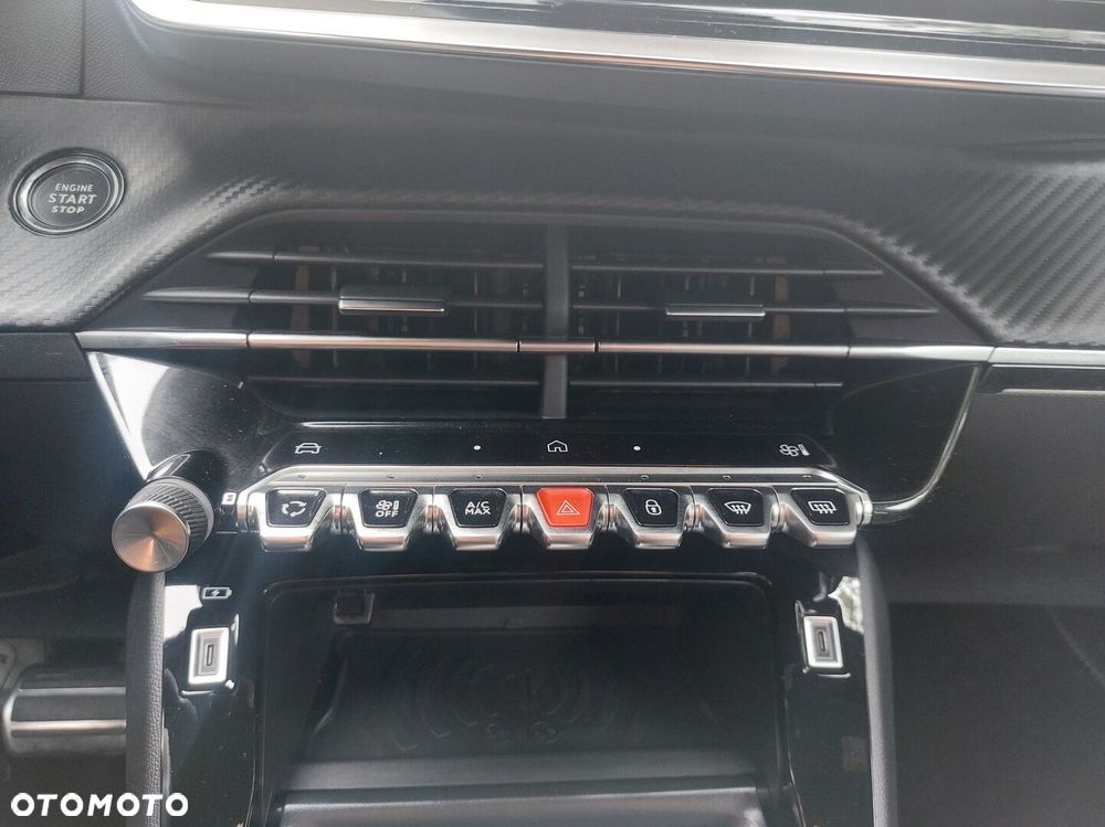 Peugeot 2008 1.2 PureTech GT S&S EAT8 - 20