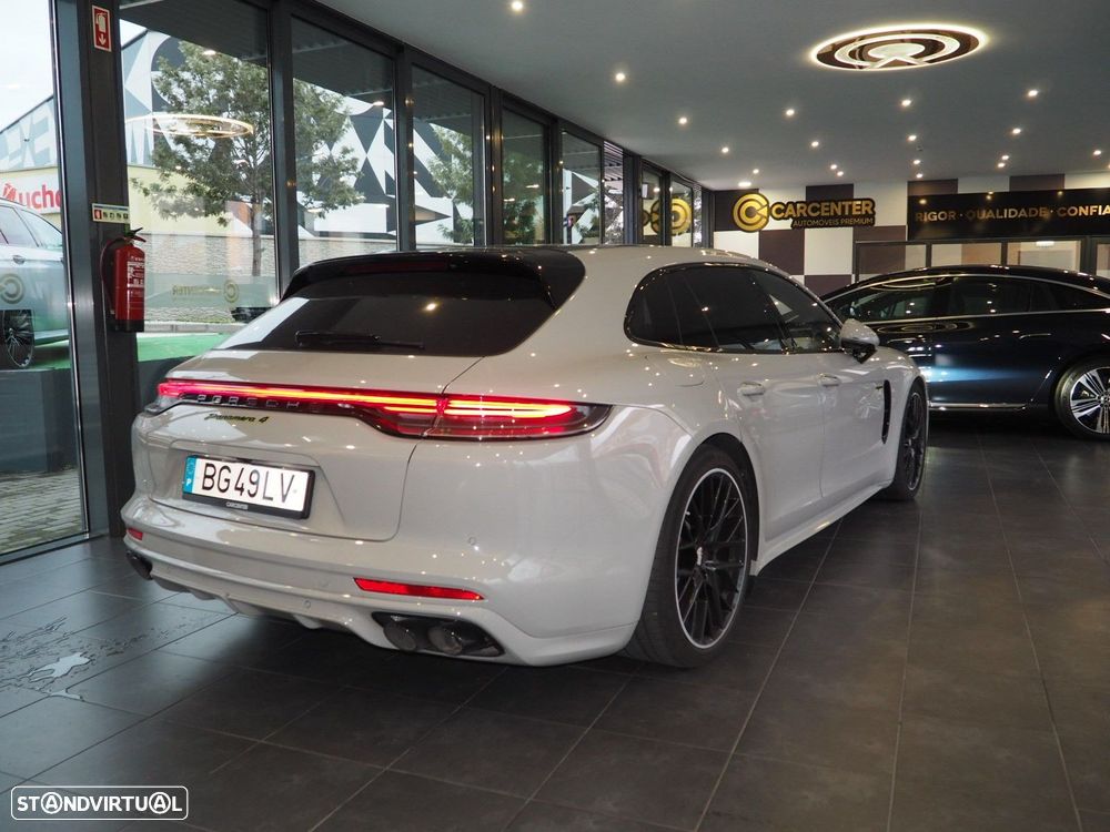 Porsche Panamera Sport Turismo - 14