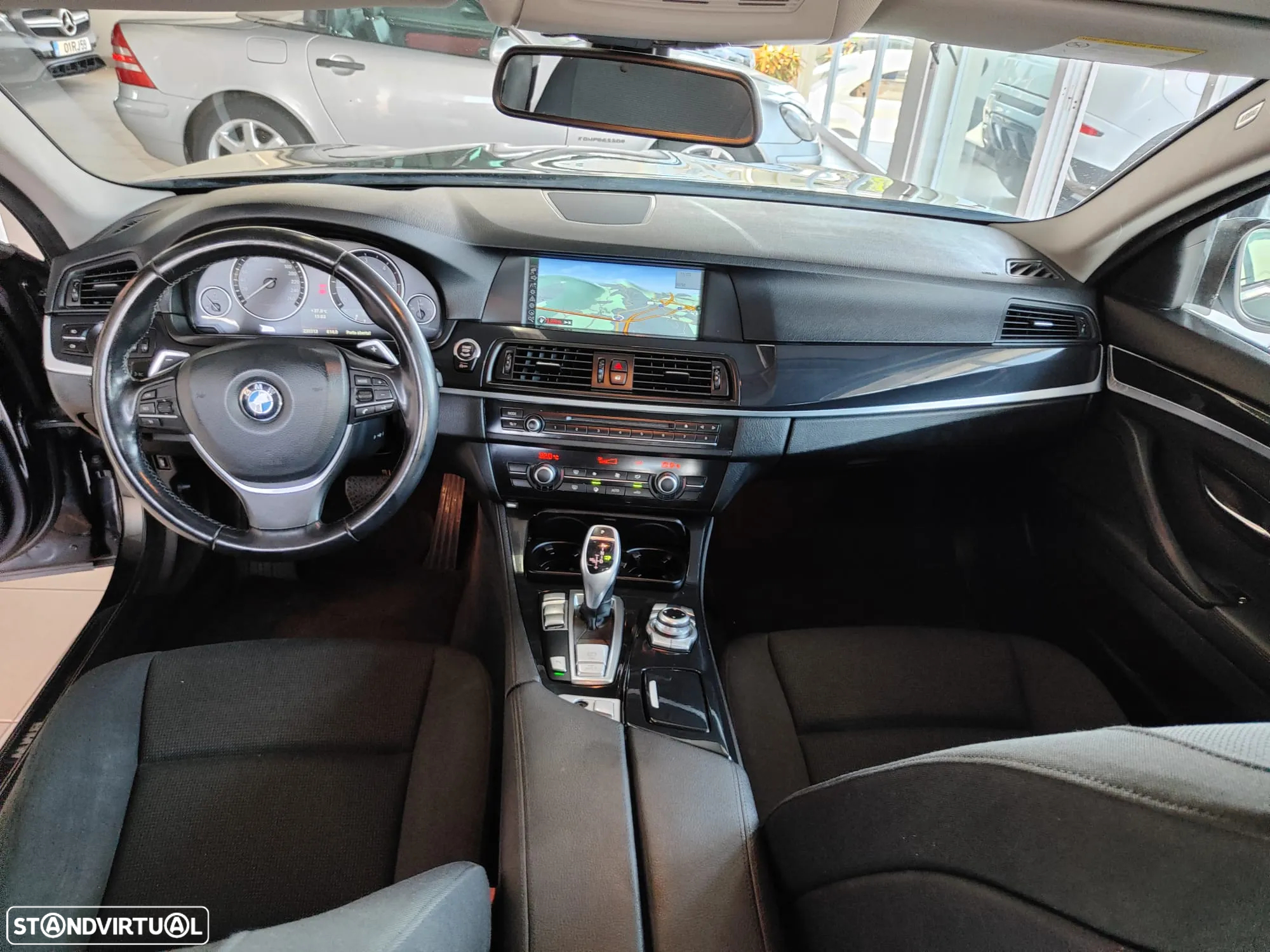 BMW 520 d Auto - 21