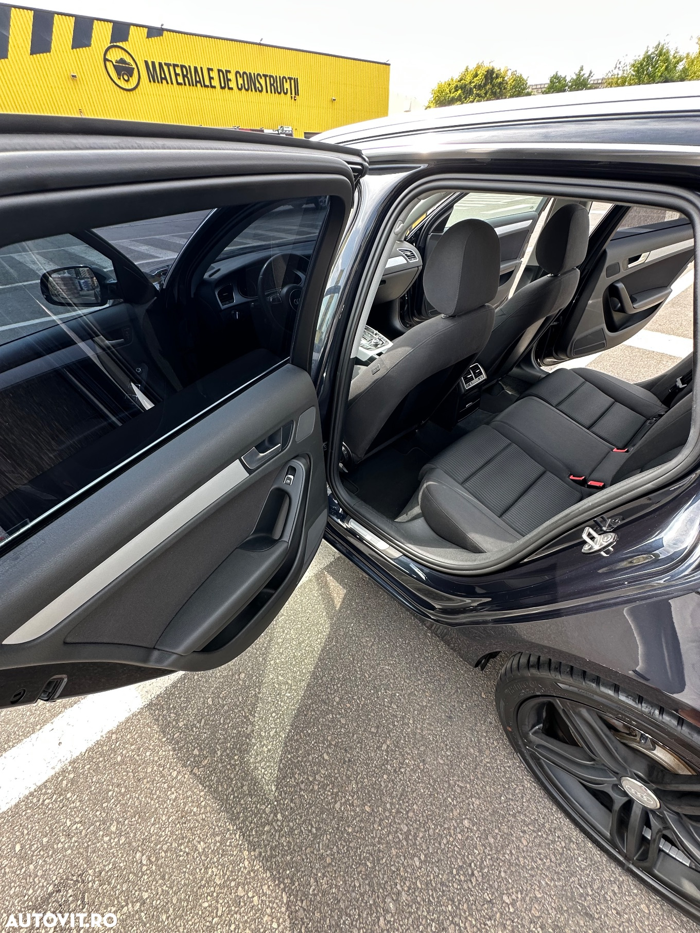 Audi A4 Avant 2.0 TDI DPF clean diesel multitronic Ambiente - 10
