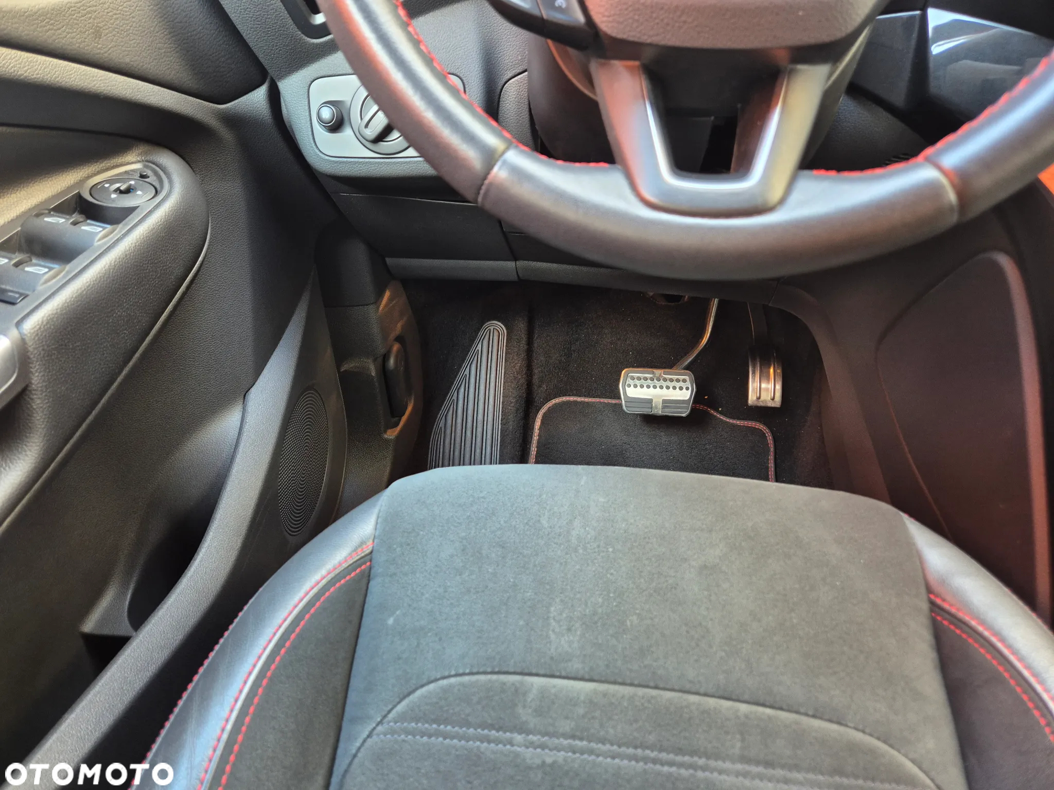 Ford Kuga 1.5 EcoBoost 4x4 ST-Line - 24