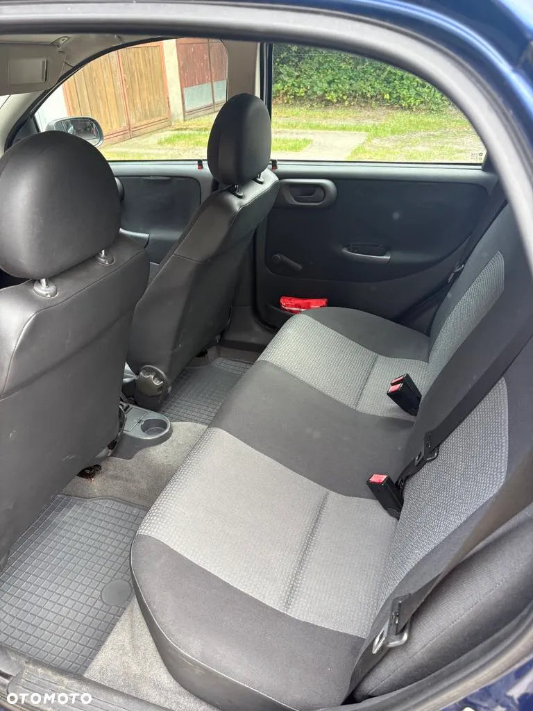 Opel Corsa - 7